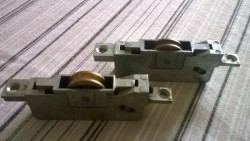 Door Rollers 2 resized_image.jpg