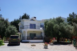 Front villa.jpg