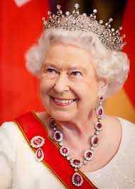 qUEEN 4.jpg
