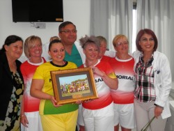 Raziye Kocaismail, Dr Bulent Dizdarli,Football team and Dr Ozlem Forum.JPG