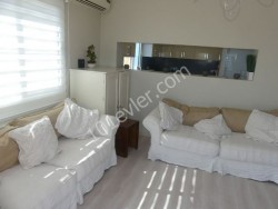 sittingroom kitchen.jpg