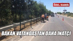 The new fence being erected. Haberkıbrıs writes &quot;The Minister is more stubborn than the residents&quot;