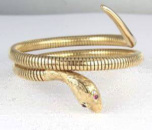 gold bracelet.jpg