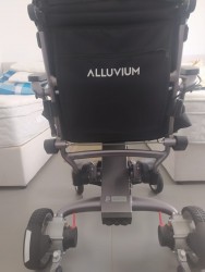 chair2.jpg
