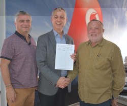 Pic 1 l-r  Steve Collard, Director of Operatiors CESV 112, Rasim Karas, Chief Executive Officer, Telsim (Vodafone), Art Watson, Chairman EFRAR 2015.jpg